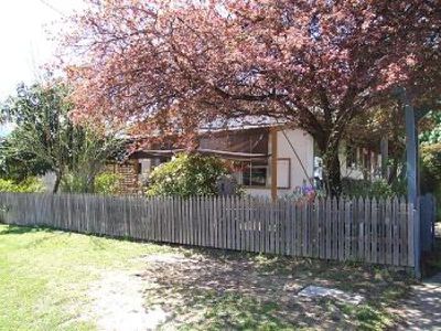 14 Wallace Street, Mount Beauty