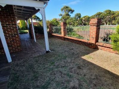 2 / 12 Prince Philip Drive, South Bunbury