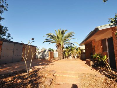 13 Cowrie Way, South Hedland