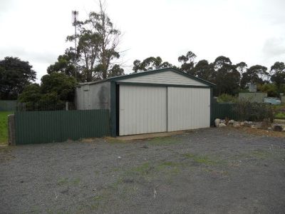 220 Glencoe West Road, Glencoe West