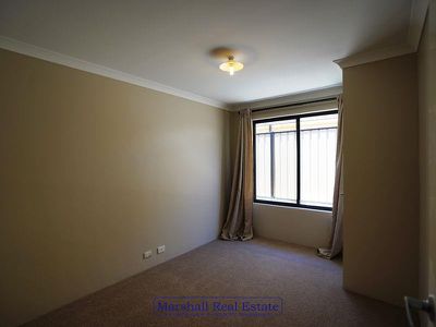 32 Ripplevale Circle, Carramar