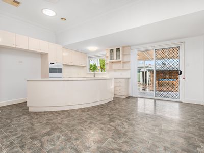 2 TOWER STREET , Wodonga