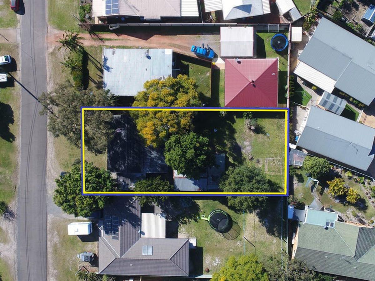 88 Clemenceau Crescent, Tanilba Bay, Tanilba Bay - Thumbnail 4