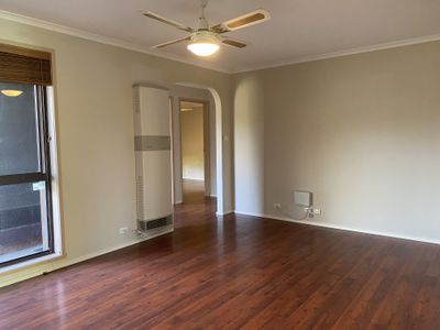 6 Fountain Court, Werribee
