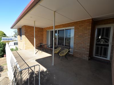 2 Albert Street, Parkes