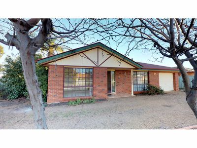 2 Gwydir Court, Dubbo