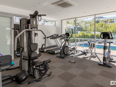 5 / 8 Hawksburn Road, Rivervale