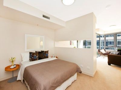 909 / 77-81 Berry Street, North Sydney