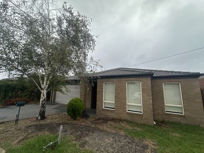 47 Canopus Circuit, Lara