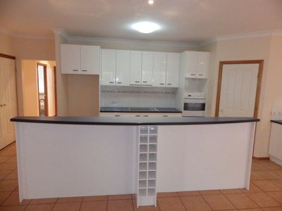 18 Cassinia Place, Flinders View