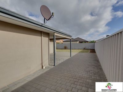 24 Coffs Bend, Secret Harbour