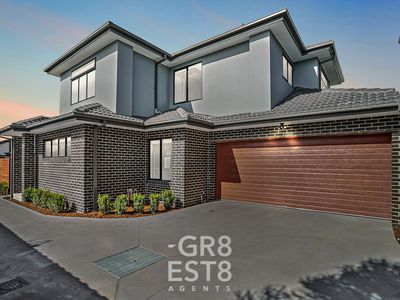 2 / 25 Navarre Drive, Cranbourne West