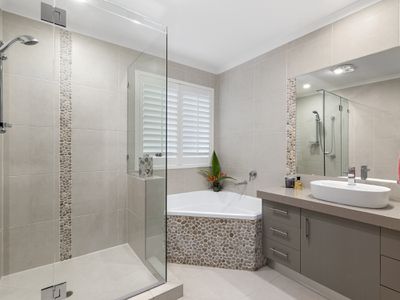 4 Dornoch Way, Peregian Springs