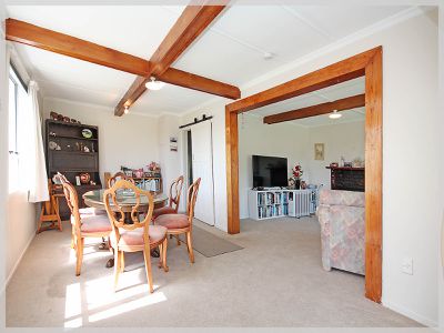 3 Nash Parade, Foxton Beach