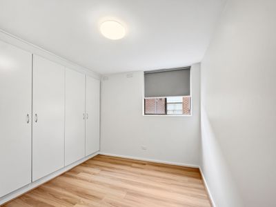 10 / 60 O'Shanassy Street, North Melbourne