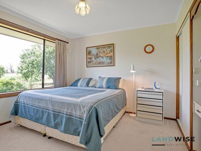 185 NINE MILE ROAD, Tynong