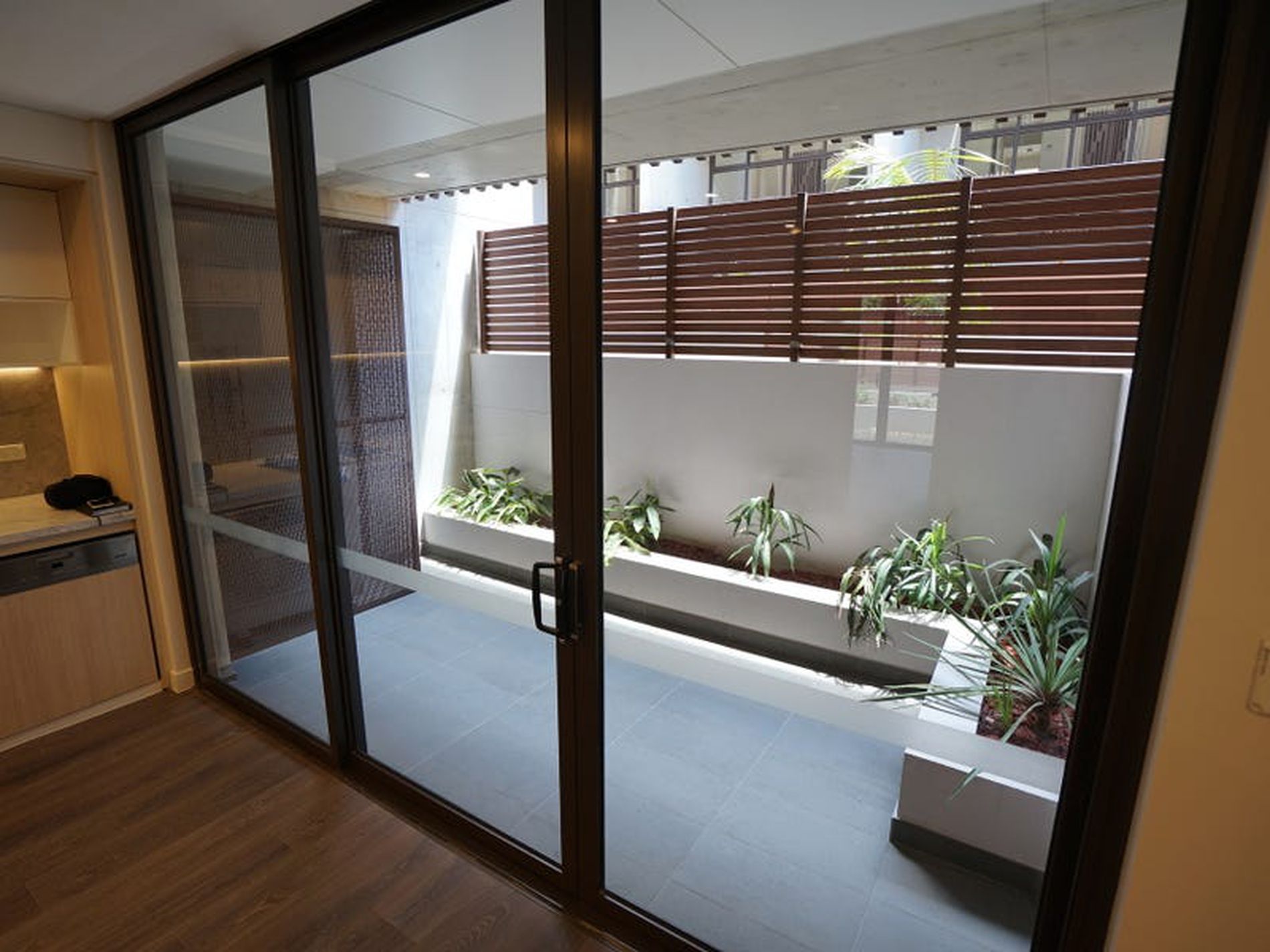G15 / 143 West Street, Crows Nest