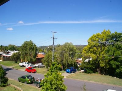 31 Skinner Cres, Silkstone