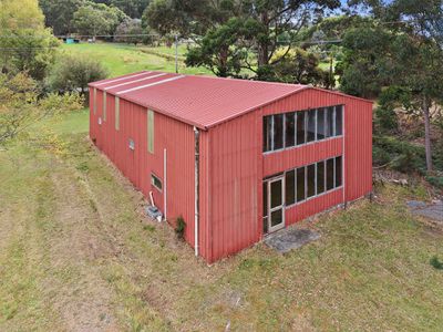 4645 Channel Highway, Gordon