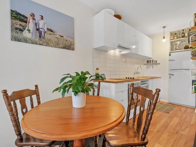 2 / 21 Hobart Road, Murrumbeena