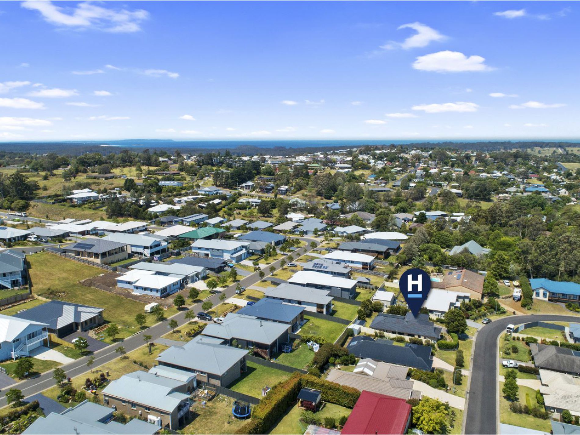 14 Price Parkway, Milton