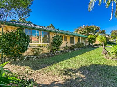 28 Narooma Drive, Ocean Shores