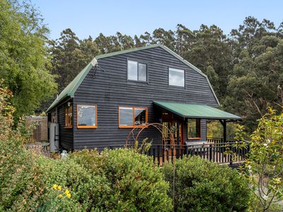 190 Cripps Road, Woodbridge