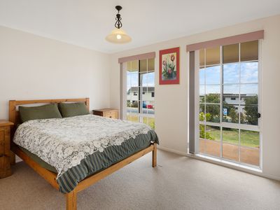 37 Cresswick Parade, Dalmeny