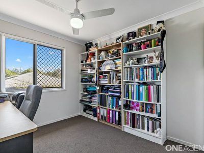 25 Morgan Circuit, Urraween