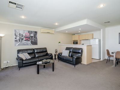 5/14 Waterloo Crescent, East Perth