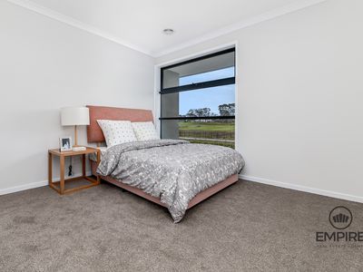 44 Treehouse Avenue, Clyde