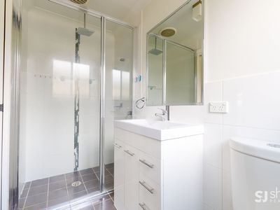 24 Lansdowne Drive, Dubbo