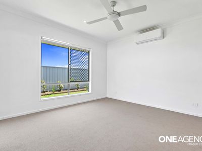 18 Quarterdeck Avenue, Pialba