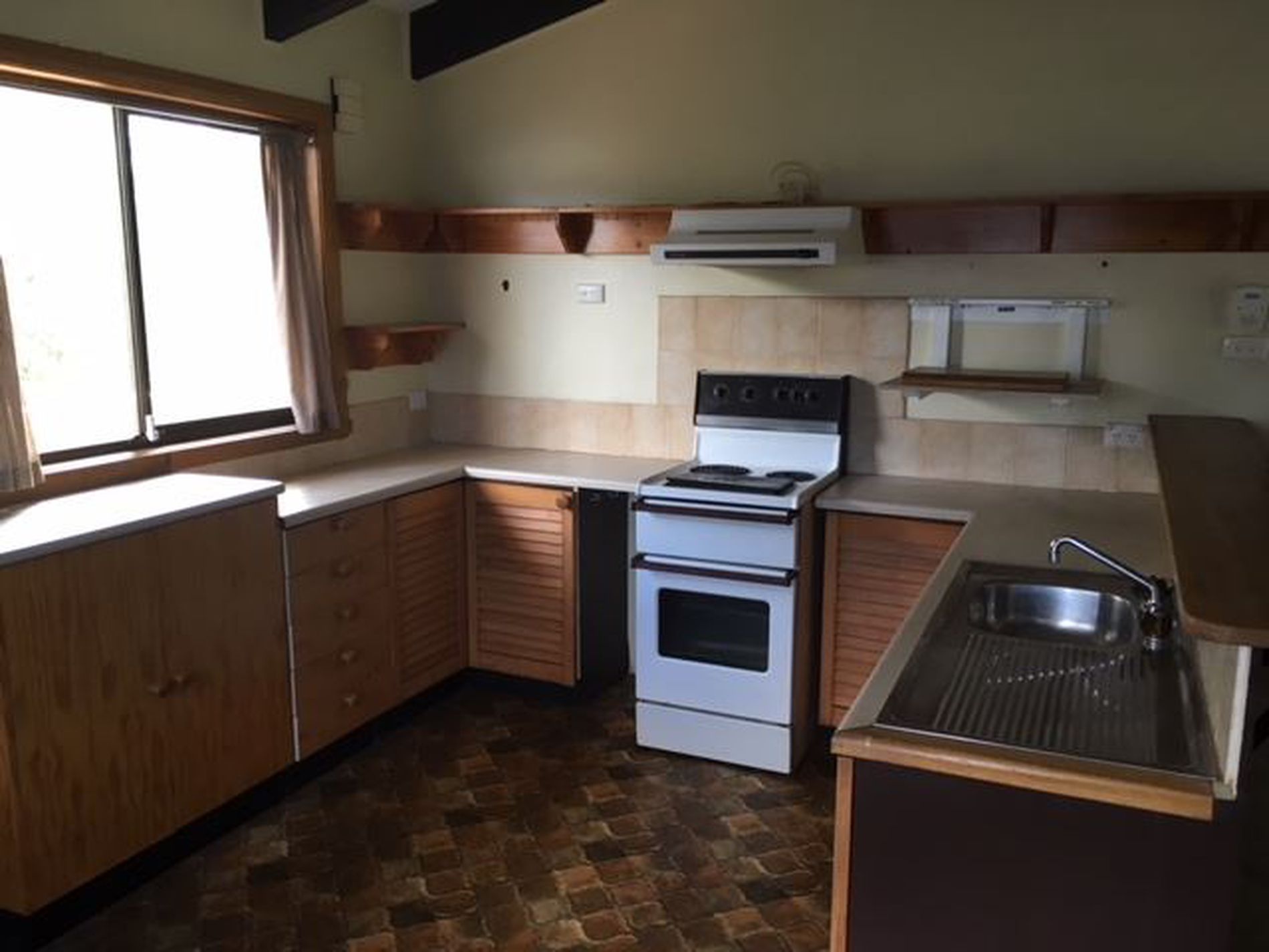 64 Wattle Street, Fishermans Paradise