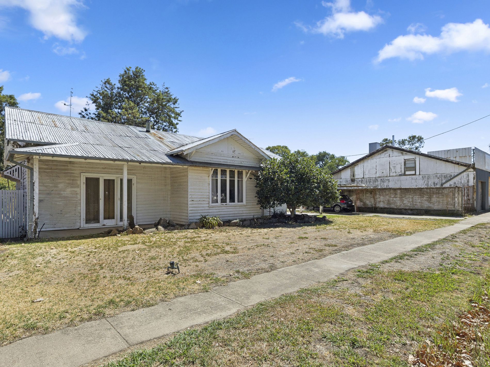 22-26 Clifton Street, Euroa