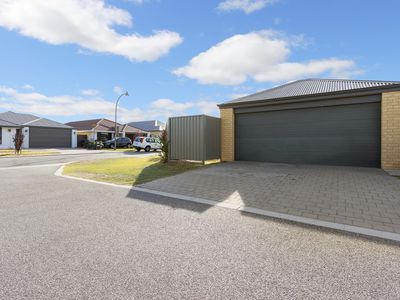24 Wolfson Way, Piara Waters
