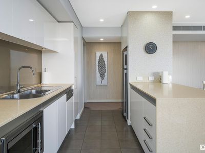 1606 / 30-44 The Circus, Burswood