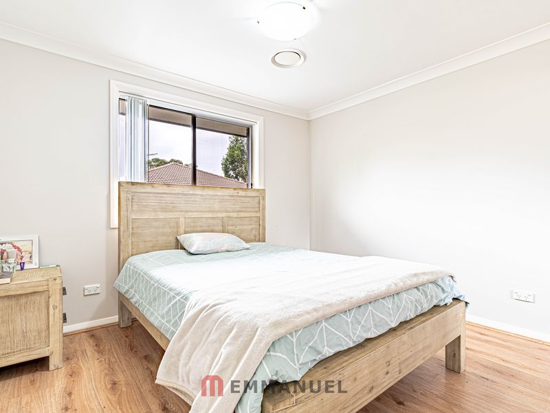7 Grishma Glade, Woodcroft
