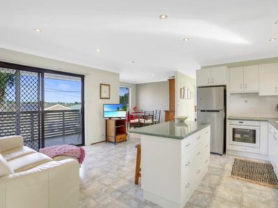 18 Albatross Avenue, Hawks Nest