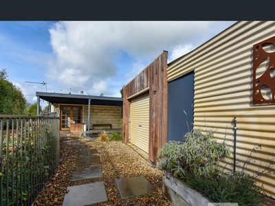 18 White Street, Millicent