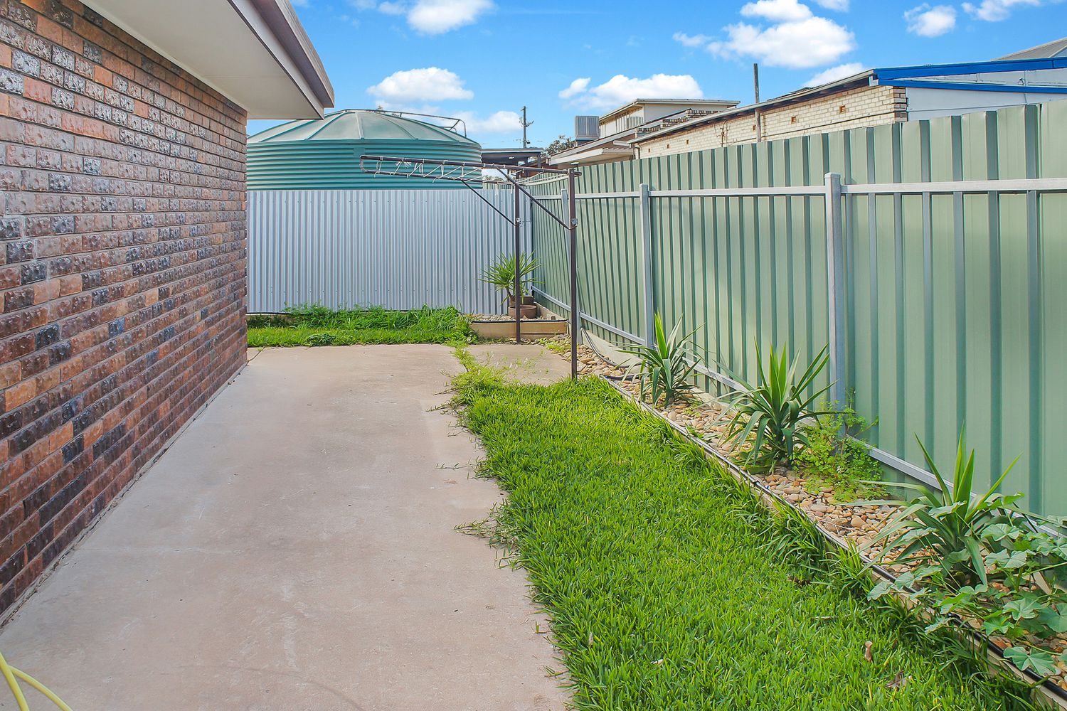 4 / 17 Stawell Road, Horsham
