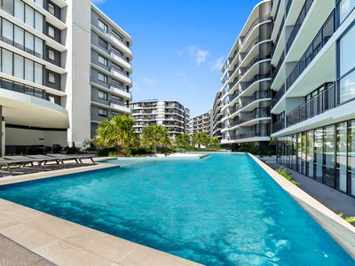 2603 / 8 Athena Bvd, Hope Island