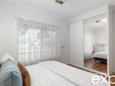 1 / 11 Sturdee Street, Broadview