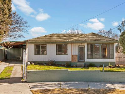 4 Don Ct, Seymour