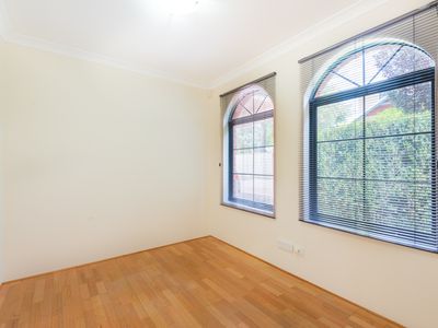 18 Easton Lane, Doubleview