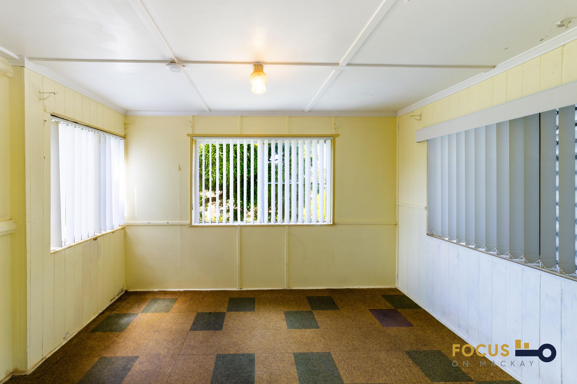 24 Leslie Street, Sarina