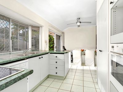 1/67 Digger St, Cairns North