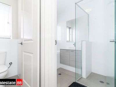 15 Fluorite Way, Carine