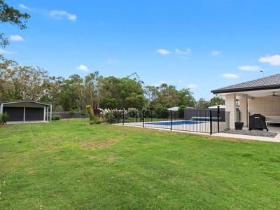 48 Hughes Road, Urangan