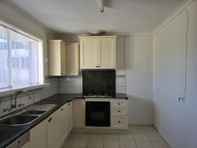 1 / 22 Vizard Street, Dandenong
